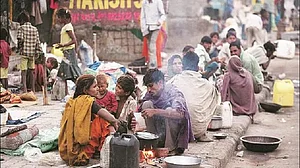 समता और न्याय से काफी दूर है यह बजट, सरकार ने गरीबों, मजदूरों को राहत देकर विषमता कम करने का बड़ा मौका गंवाया