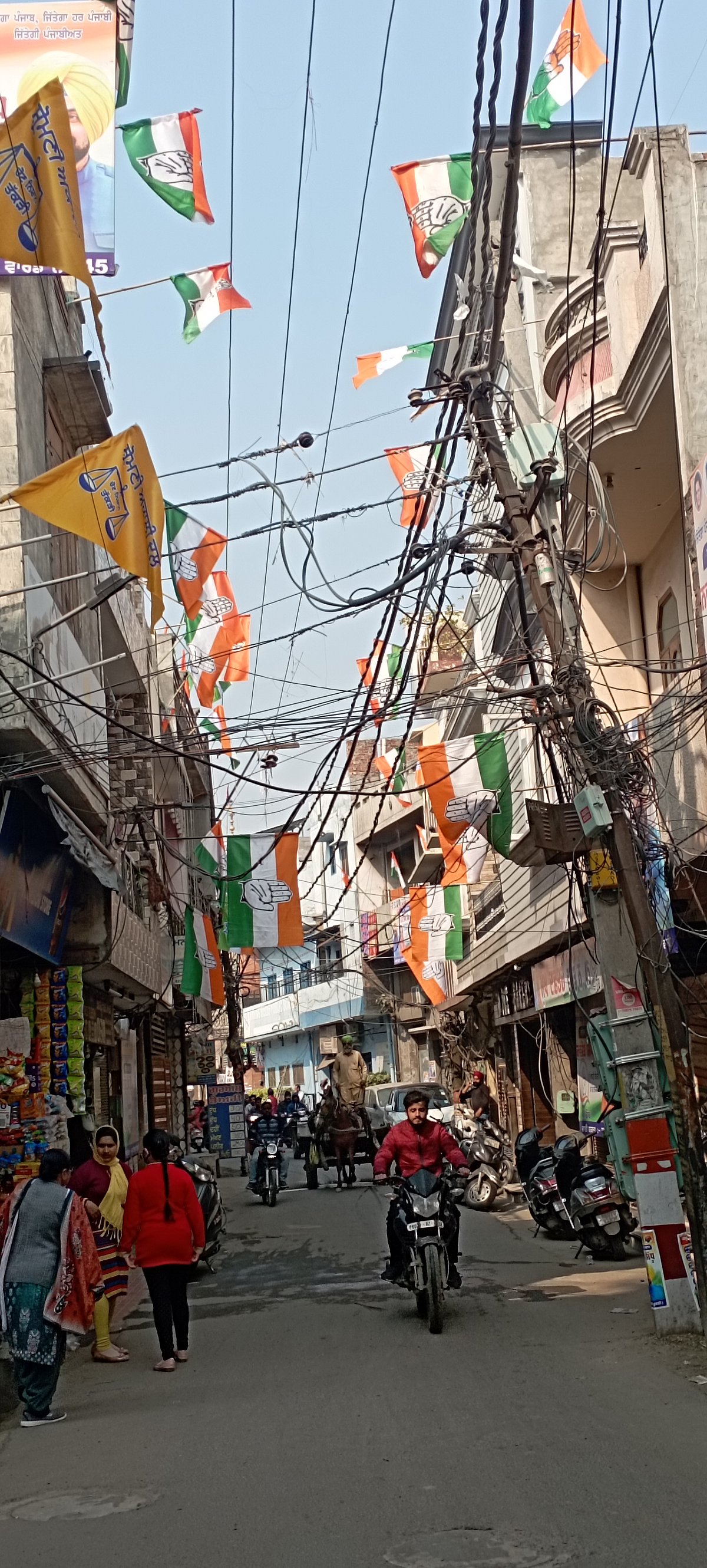 फोटो: धीरेंद्र अवस्थी