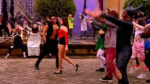सिनेजीवन: हीरोपंती 2 का गाना 'दफा कर' हुआ रिलीज और RRR को करोड़ों का घाटा! ऑनलाइन लीक हुई फिल्म