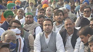 यूपी चुनाव में निराशाजनक प्रदर्शन के बाद आरएलडी ने अपनी सभी यूनिट भंग कीं, समीक्षा के लिए बनाई 3 सदस्यीय कमेटी