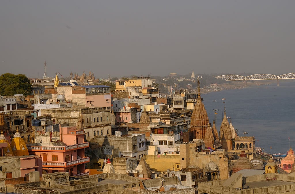 यूपी चुनाव के आखिरी दिन सियासी बहसों में छाया यूक्रेन संकट और ऑपरेशन गंगा, क्या गुल खिलाएगी काशी! 