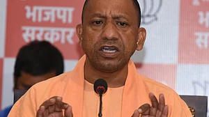 यूपी : 24 मार्च को बीजेपी विधायकों की बैठक, अमित शाह की मौजूदगी में योगी चुने जाएंगे विधायक दल के नेता!