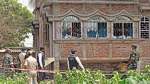 बीरभूम हिंसाः जांच के लिए पहुंची CBI ने रामपुरहाट में खोला अस्थायी ऑफिस, लॉ एंड ऑर्डर पर घिरी TMC ने किया पलटवार