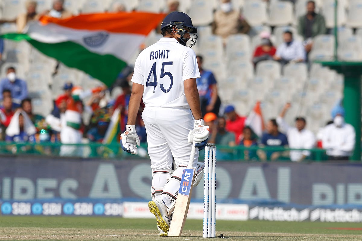 IND vs SL: लंच ब्रेक तक भारत का स्कोर-109/2,  क्रीज पर कोहली-विहारी