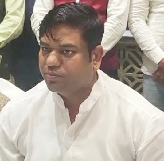 यूपी चुनाव में ही लिखी गई थी मुकेश सहनी को मंत्री पद से हटाने की पटकथा! जानें अंदर की बात