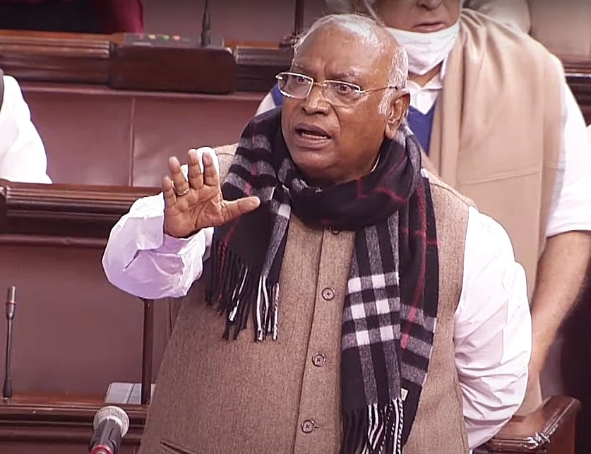 तेल-गैस के दाम में बढ़ोतरी पर कांग्रेस ने सरकार को घेरा, कहा- मोदी राज में सांप्रदायिकता-नफरत एकमात्र सस्ती चीज