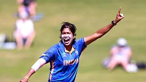 महिला क्रिकेट विश्व कप के इतिहास में झूलन सबसे ज्यादा विकेट लेने वाली गेंदबाज बनीं