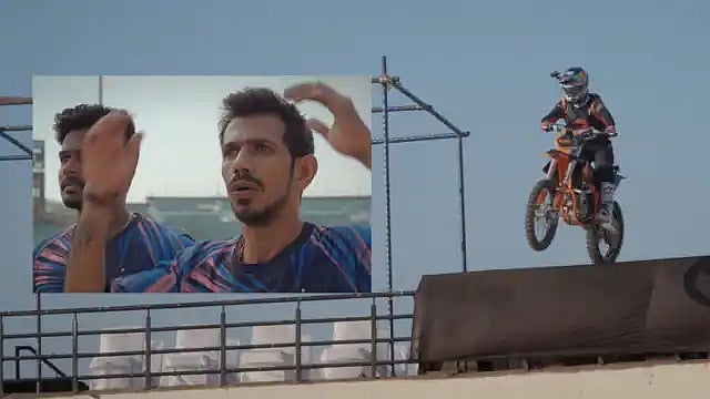 खेल की खबरें: ICC वनडे बॉलिंग रैंकिंग में एक्लेस्टोन ने हासिल की 'बादशाहत' और RR ने लॉन्च की अपनी नई जर्सी     