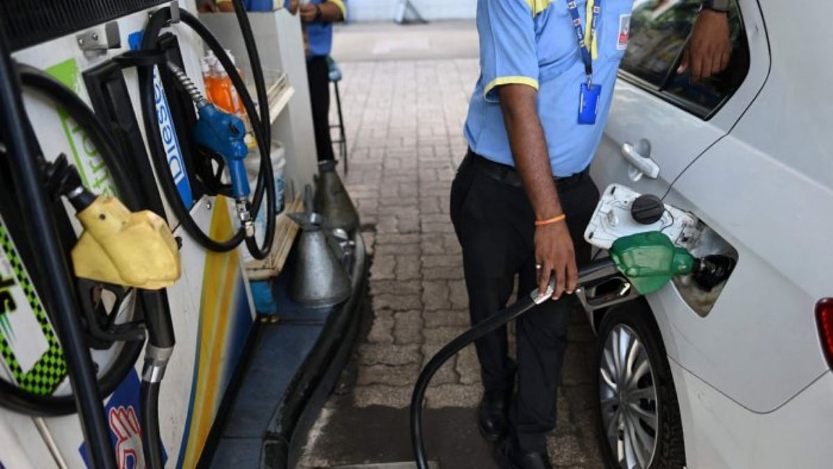 देश में फिर बढ़े पेट्रोल-डीजल के दाम, CNG की कीमतों में भी बढ़ोतरी, चुनाव नतीजों के बाद से उछाल जारी