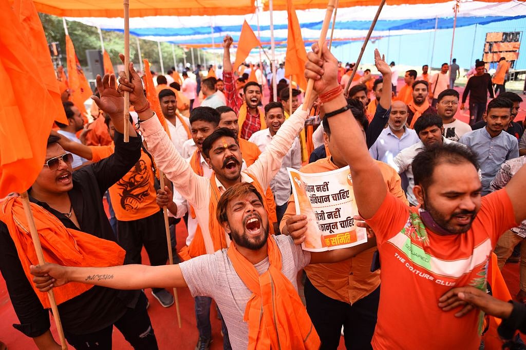 आकार पटेल का लेख: देश में हर रोज होती उन्मादी घटनाओं पर कब तक पर्दा डालेगी भारत की लोकतांत्रिक प्रतिष्ठा