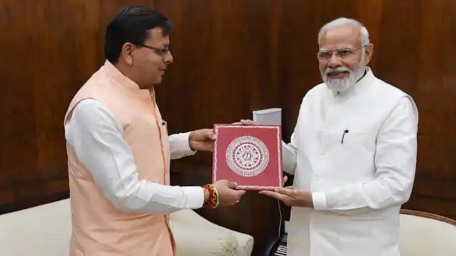 उत्तराखंड के CM धामी की पीएम मोदी से मुलाकात, कश्मीर की तर्ज पर मांगा इतने हजार करोड़ का बागवानी पैकेज    