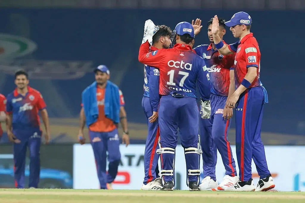 IPL 15: दिल्ली के खिलाफ जीत की पटरी पर लौटना होगा बैंगलोर का लक्ष्य, जानें हेड टू हेड आंकड़े