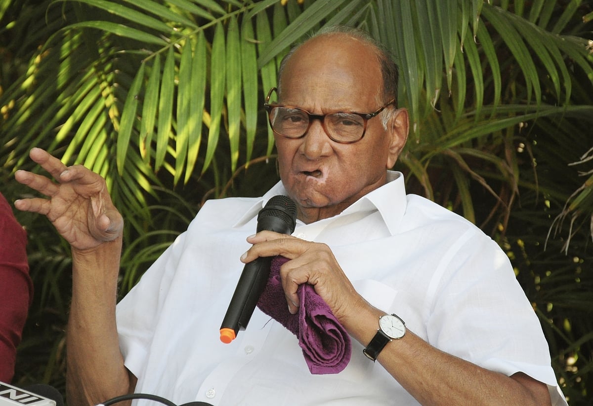 NCP कोर कमेटी ने शरद पवार का इस्तीफा किया नामंजूर, अब पवार पर टिकी सभी की निगाहें