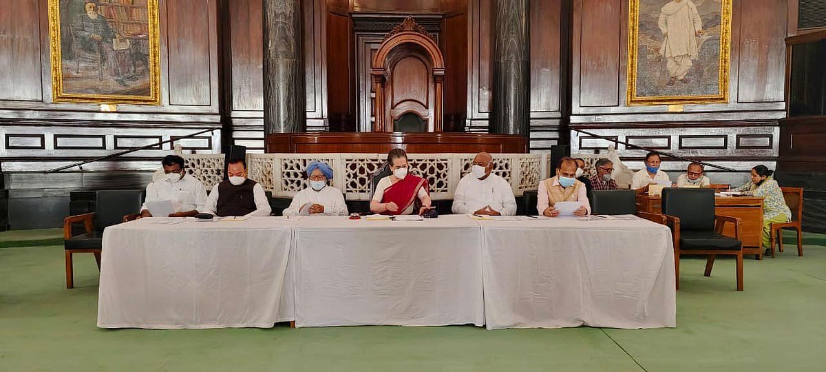 कांग्रेस संसदीय दल की बैठक में सोनिया गांधी ने क्या कहा? पढ़िए पूरा भाषण