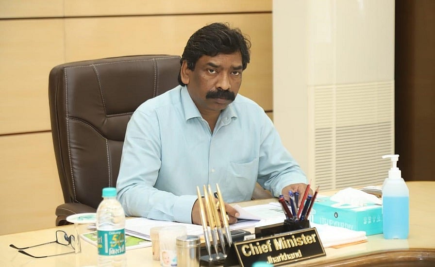 झारखंड में सोरेन सरकार को गिराने की हो रही है साजिश, JMM विधायकों ने मंत्री पद और पैसे का लालच देने का लगाया आरोप