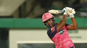 IPL: RR की शानदार जीत और फाइनल में पहुंचने पर कप्तान संजू ने दिवंगत शेन वार्न को किया याद, जीत को किया समर्पित