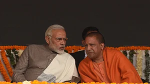 यूपी में गहराएगा बिजली संकट! मोदी सरकार की योगी सरकार को चेतावनी, कहा- पैसे नहीं चुकाए तो कट जाएगी बिजली