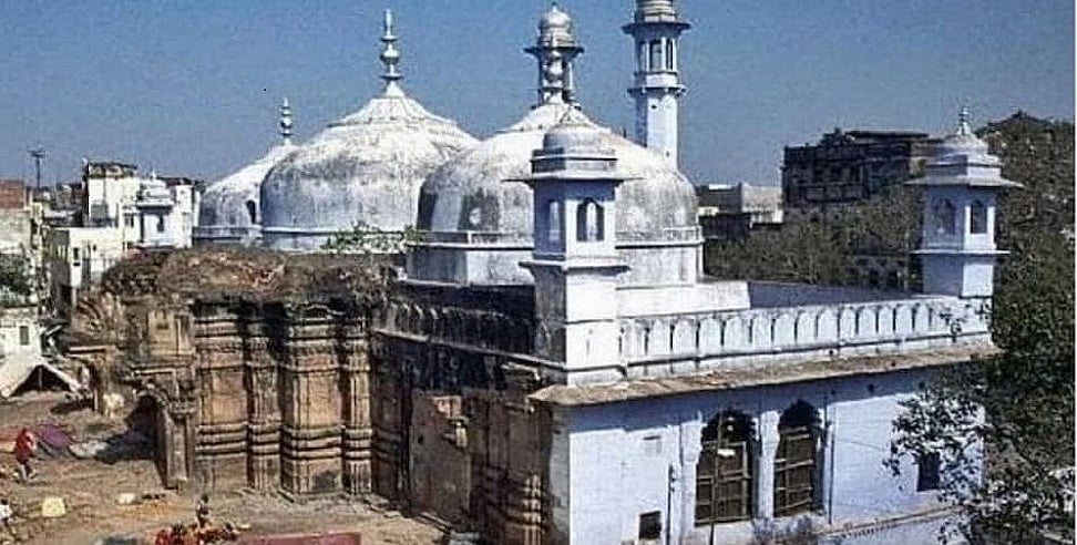 ज्ञानवापी मामला : डीयू के प्रोफेसर ने सोशल मीडिया पर डाला भड़काऊ पोस्ट, मामला दर्ज