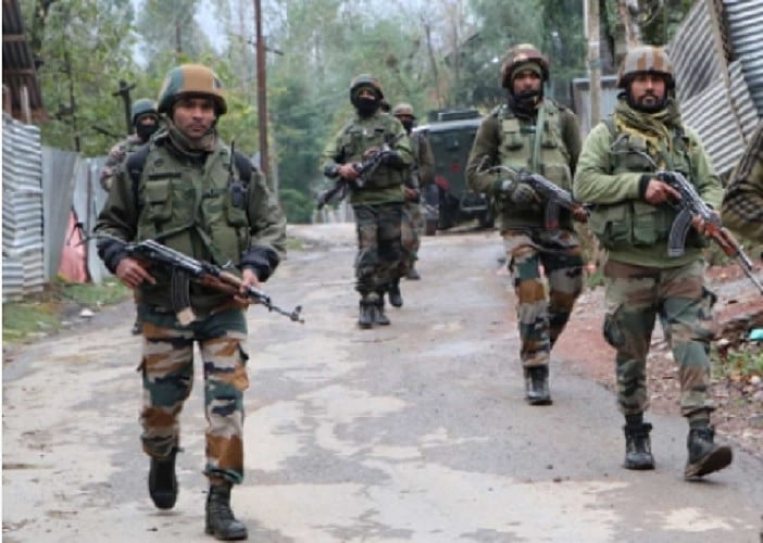 जम्मू-कश्मीर के बांदीपोरा में लश्कर के आतंकी मॉड्यूल का भंडाफोड़, 7 गिरफ्तार, एक महिला भी शामिल
