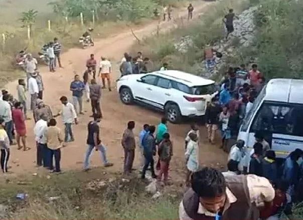 हैदराबाद रेप केस में आरोपियों का एनकाउंटर फर्जी था, पुलिस वालों पर हत्या का मुकदमा चलाने की सिफारिश