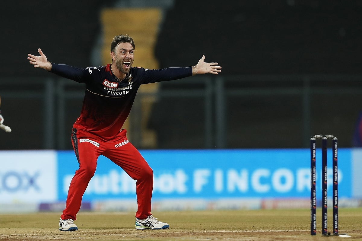 खेल की खबरें: IPL में वेड के LBW मामले पर हार्दिक ने जताई आपत्ति और एशिया कप के लिए भारतीय हॉकी टीम रवाना   