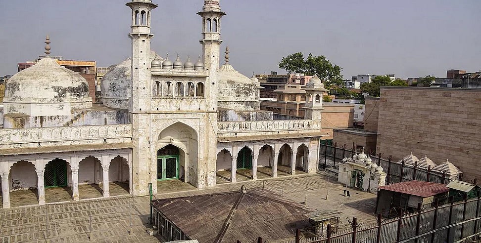 राम पुनियानी का लेख: अतीत की मनमानी व्याख्या, विघटनकारी राजनीति और मस्जिदों में शिवलिंग