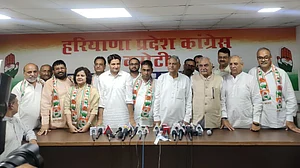 हरियाणा के 8 पूर्व विधायकों और मंत्रियों ने थामा कांग्रेस का दामन, AAP के अंबाला प्रभारी भी हुए शामिल