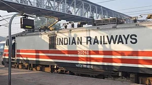 देशभर में 186 ट्रेनें रहीं कैंसिल, पश्चिम रेलवे ने आरओबी के चलते की बड़ी संख्या में ट्रेन रेगुलेट