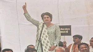 ‘अग्निपथ’ के खिलाफ सत्याग्रह में युवाओं से प्रियंका गांधी बोलीं- पूरी कांग्रेस आपके साथ, आपसे बड़ा कोई देशभक्त नहीं