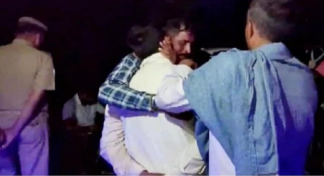 यूपी में कांवड़ यात्रा के बीच बड़ा हादसा, हाथरस में ट्रक की चपेट में आने से 7 कांवड़ियों की मौत, कई घायल