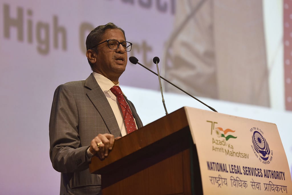 मीडिया कवरेज पर CJI रमना ने की तीखी आलोचना, कहा- गैर जिम्मेदार है इलेक्ट्रॉनिक मीडिया, लोकतंत्र को धकेल रहा पीछे 