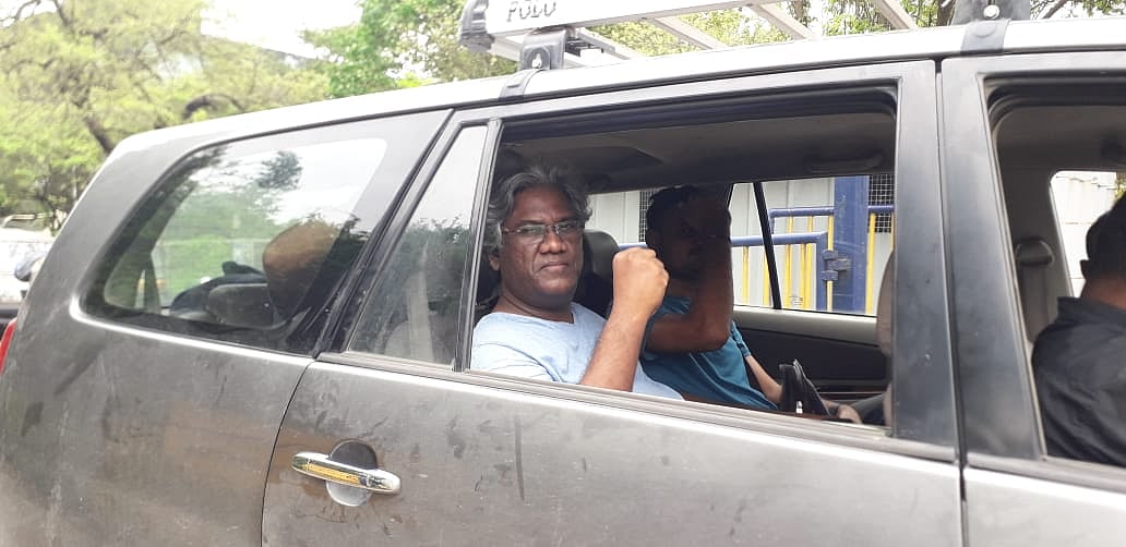 फिल्ममेकर अविनाश दास को मिली जमानत, अमित शाह की फोटो शेयर करने पर गुजरात पुलिस ने किया था गिरफ्तार
