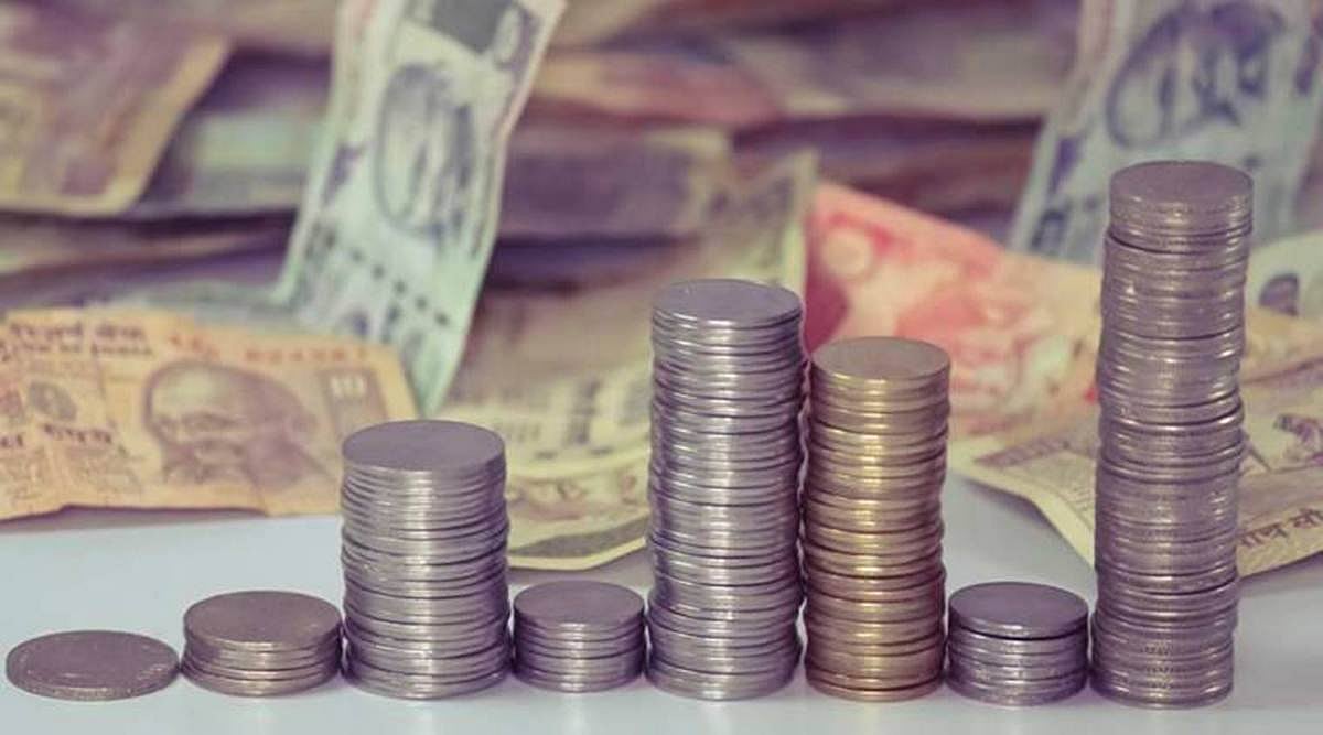 आकार पटेल का लेख: हम बांग्लादेश से भी पछड़ गए हैं, पर मीडिया-सत्ता तो एक एक्टिविस्ट की गिरफ्तारी से ही उल्लासित है
