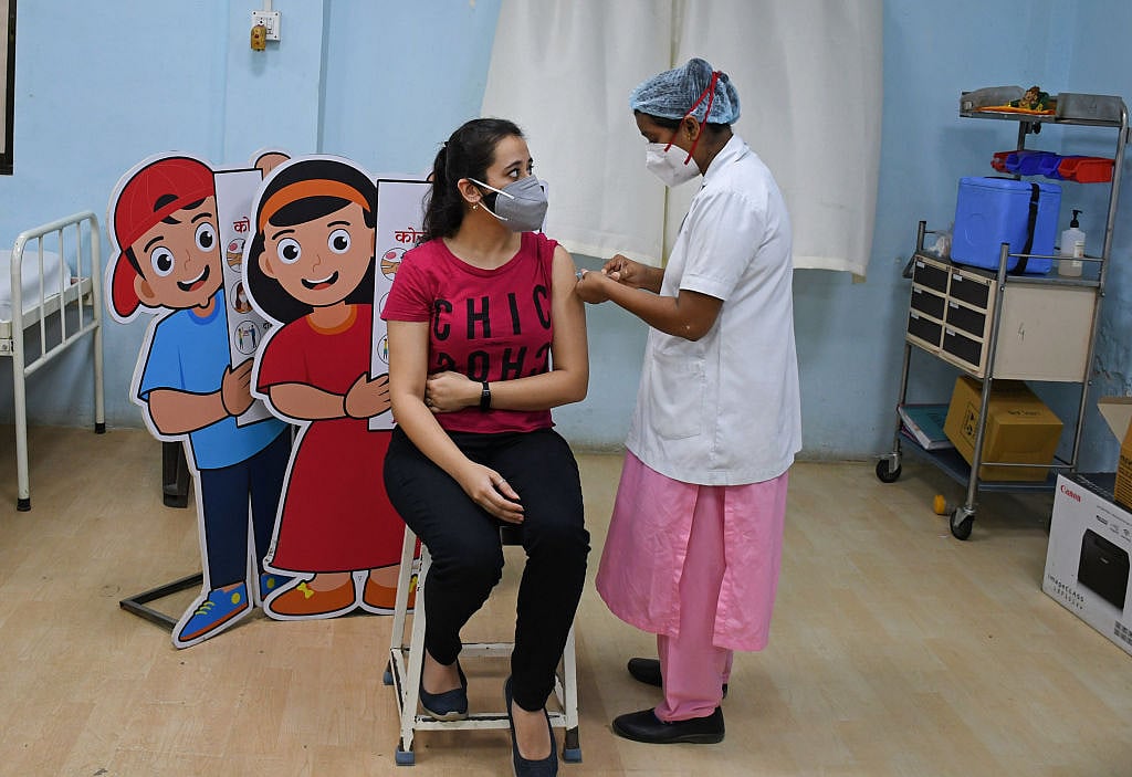 वीडियो: आज से 18+ आबादी को सिर्फ 75 दिनों तक फ्री में लग रही कोविड बूस्‍टर डोज, जानें पूरी डिटेल  