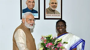 मुर्मू को मिले हैं राष्ट्रपति चुनाव के अब तक के सबसे कम वोट, आखिर क्यों नहीं बता रहा प्रचार और सत्ता समर्थक मीडिया