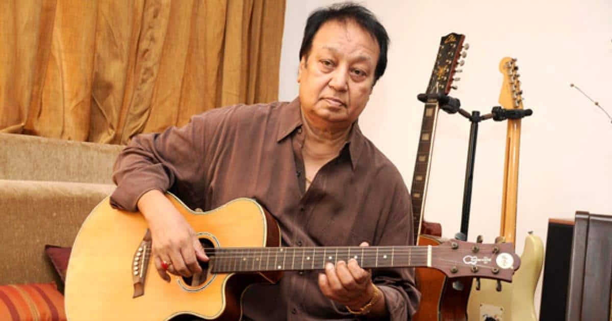 भूपिंदर: जितनी गहरी और उदास आवाज़ से गाते थे, उतनी ही कुशलता से चलती थीं गिटार पर उंगलियां 