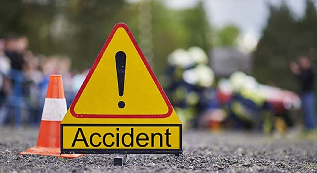 कर्नाटक के यादगिरी में ट्रक-कार की भीषण टक्कर में 5 की मौत, 13 लोग गंभीर रूप से घायल