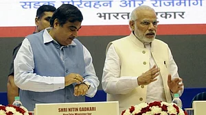 मोदी सरकार की नीति– हिमालय नहीं हाईवे चाहिए