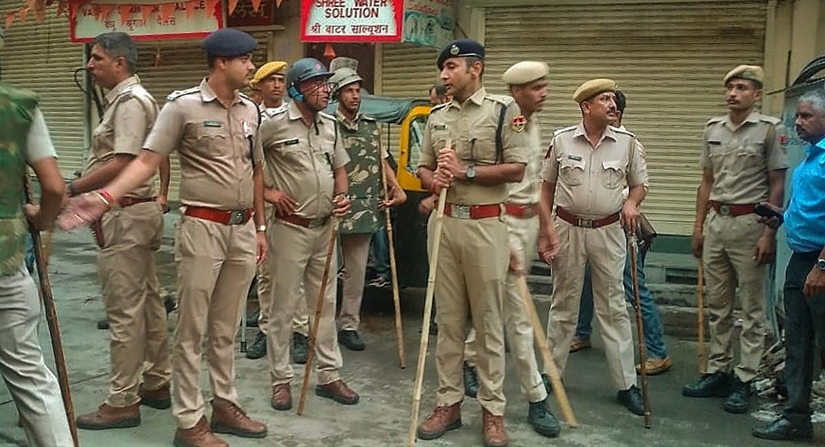 उदयपुर हत्याकांड में दो और लोग गिरफ्तार, जिले के एसपी, रेंज आईजी हटाए गए, आरोपी अजमेर जेल में शिफ्ट