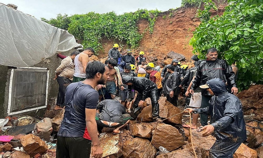 Maharashtra Rain: महाराष्ट्र में बारिश का तांडव, पालघर में भूस्खलन से एक की मौत, 2 की हालत गंभीर, कई घर तबाह 