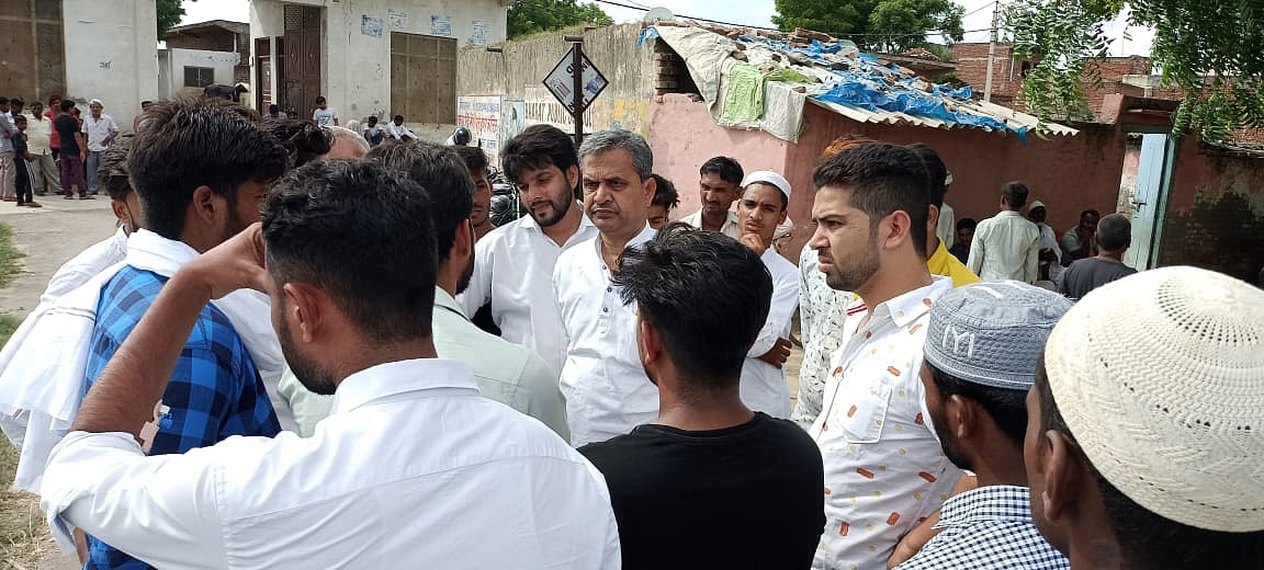 UP के रोरी गांव में हैवानियत! दो बच्चियों का अपहरण, एक की रेप के बाद हत्या! ग्रामीण बोले- बेटी गरीब की थी इसलिए... 