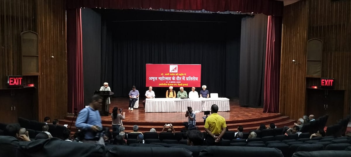 'अमृत महोत्सव के दौर में प्रतिरोध'- सत्ता के बारे में सच बोलना कहीं अधिक महत्वपूर्ण: पी साईनाथ