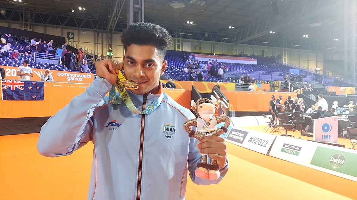 CWG 2022 : वेटलिफ्टिंग में एक और गोल्ड, अचिंता शुली ने भारत के लिए जीता तीसरा स्वर्ण पदक, राष्ट्रपति, PM, CM ने दी बधाई