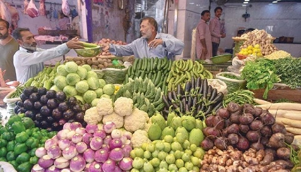 पाकिस्तान में बाढ़ से हालात बदतर, लाहौर के कारोबारियों ने मांगी भारत से सब्जी आयात की अनुमति