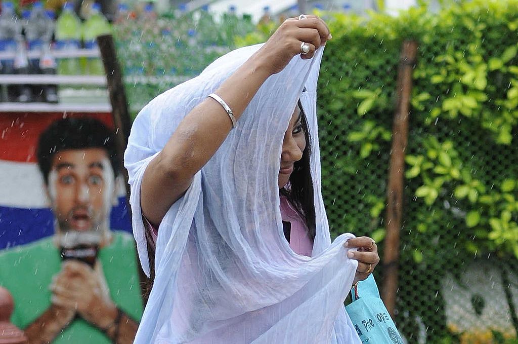 दिल्ली में बारिश थमने के बाद उमस भरी गर्मी का कहर, सुबह से ही पसीना छुड़ाने वाली गर्मी, जानें IMD ने क्या कहा?