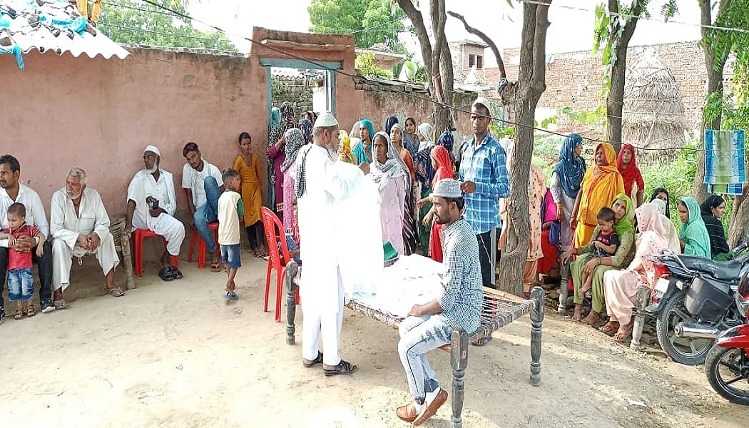 UP के रोरी गांव में हैवानियत! दो बच्चियों का अपहरण, एक की रेप के बाद हत्या! ग्रामीण बोले- बेटी गरीब की थी इसलिए... 