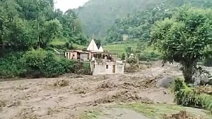 पहाड़ों में आसमानी आफत जारी! रुद्रप्रयाग में बादल फटने से भारी तबाही, तिलवाड़ा घनसाली मार्ग भी बंद