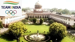 सुप्रीम कोर्ट ने आईओए को सीओए के तहत रखने के दिल्ली हाईकोर्ट के निर्देश पर 'यथास्थिति' बनाए रखने के आदेश दिए