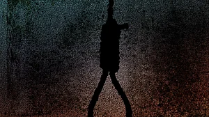 लॉकडाउन में मजदूरों के लिए फ्लाइट टिकट खरीदने वाले दिल्ली के किसान ने की आत्महत्या