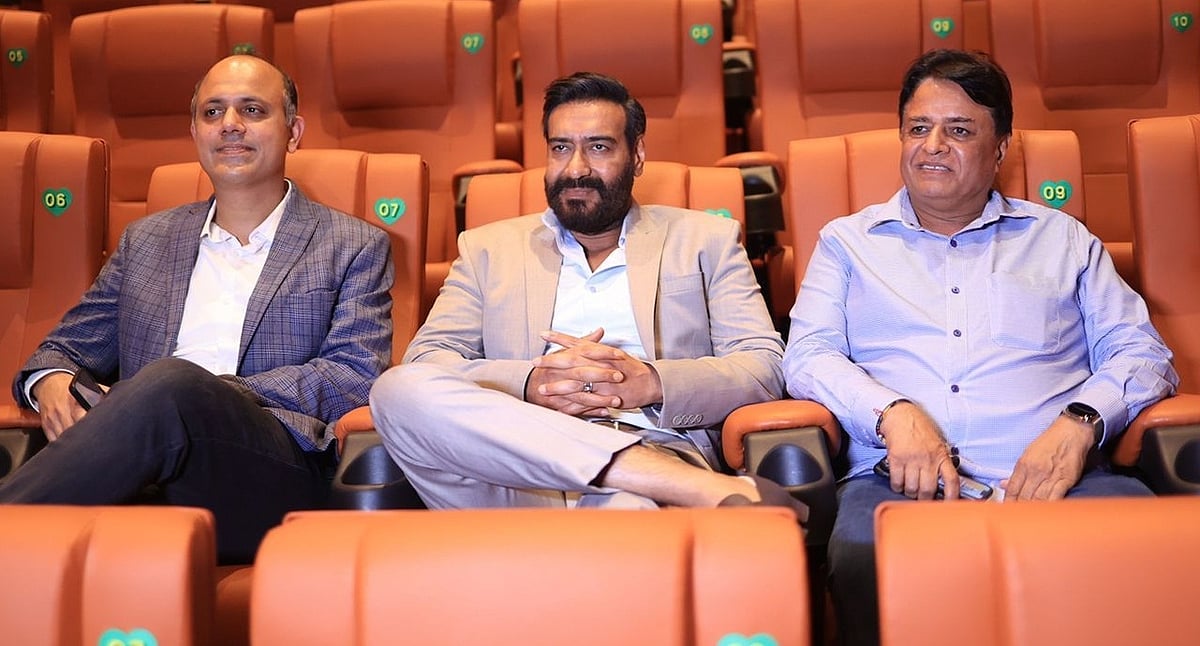 सिनेजीवन: ठगी मामले में आज नोरा से EOW की पूछताछ और 'मजा मा' के मेलोडियस ट्रैक 'बूम पड़ी' हुआ रिलीज